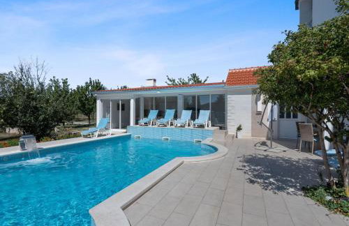 Beautiful holiday home with private sauna - Photo 60