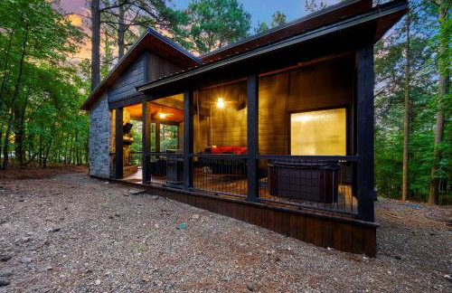 Romantic 1BR Cabin in Broken Bow HotTub, FirePit - Foto 30