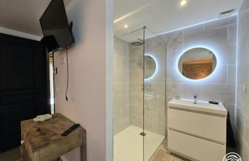 Maison en pierres au cœur du Périgord, 10 personnes, charme authentique - FR-1-616-508 - Foto 10