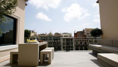 Decô Apartments Barcelona-Diagonal - Photo 3