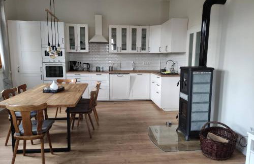 Schulhaus Wettges - Foto 2