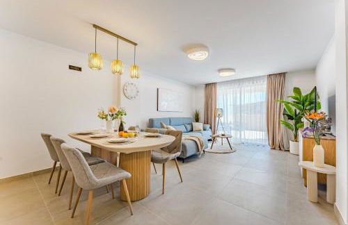 Oceanfront Oasis - Stunning beach view apartment - Foto 16