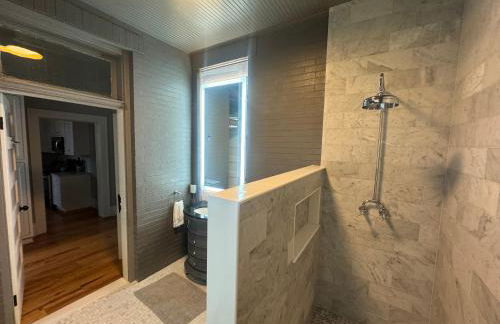 Big Yellow Brick House - Victorian District - Foto 33