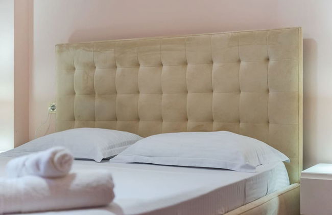 The Vibrant Hub in Shkod r - Foto 23