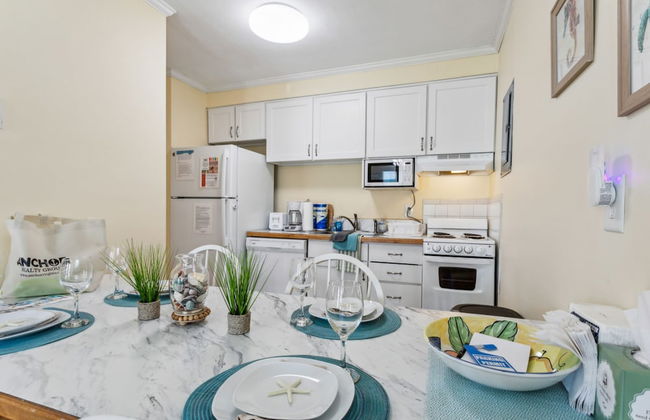 Beautiful Sea Gem - Condo 1 4 mi From Beach w Pool - Foto 53