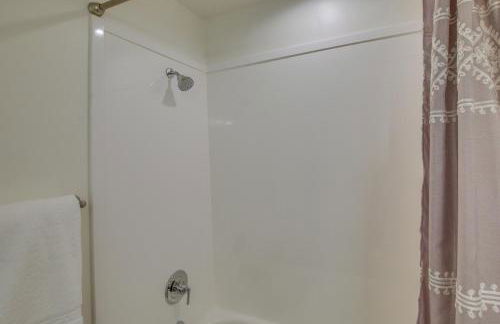 Garden City Townhome with Fireplace Near Bear Lake! - Foto 23