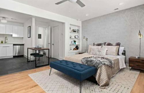 Contemporary Midtown Retreat Walk Score 93 - Foto 1