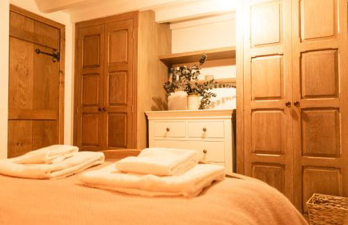 Medius Cottage in the Cotswolds - Photo 16