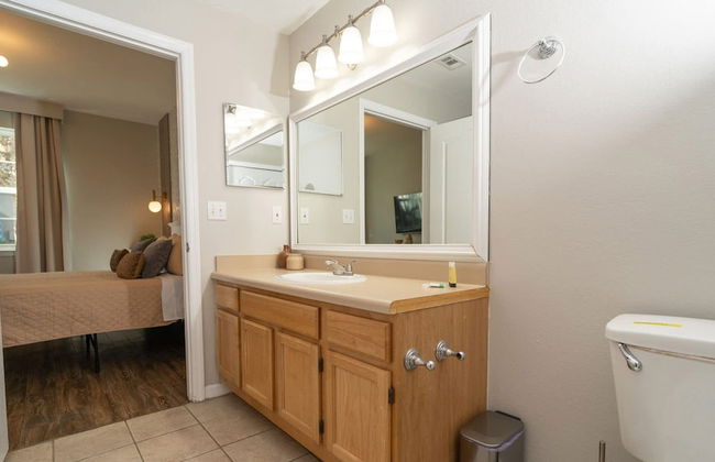 Magical Themed 3BR Townhouse Near the Parks - Foto 12