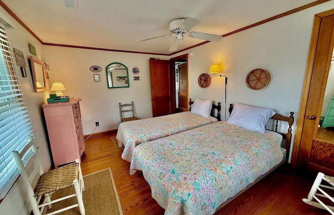 ST Louis Street 10 - Photo 5