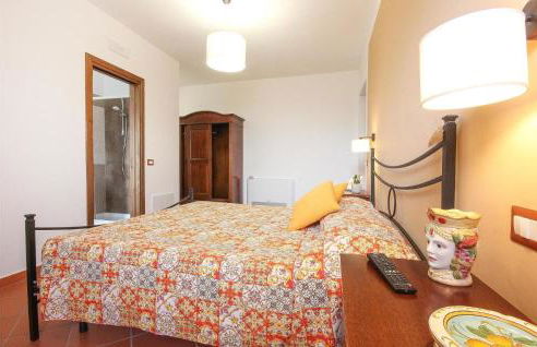 Lovely Home In Rutino With Kitchen - Foto 32