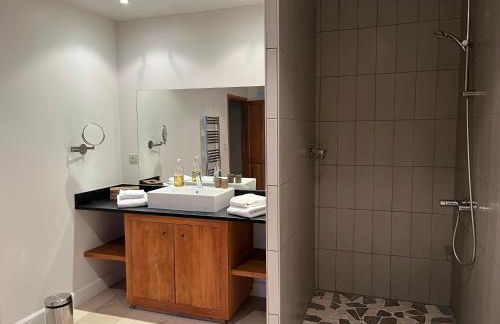 Le Gite de Caroline - Avec Parking Privé - Foto 21