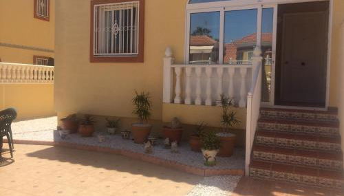 Torrevieja, La Torreta Ground Floor Apartment with Large Private Patio Garden - Foto 4, Garden
