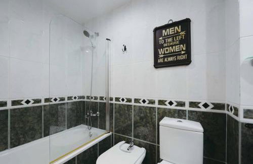 3 bedroom Huge apartament near the beach - Foto 18