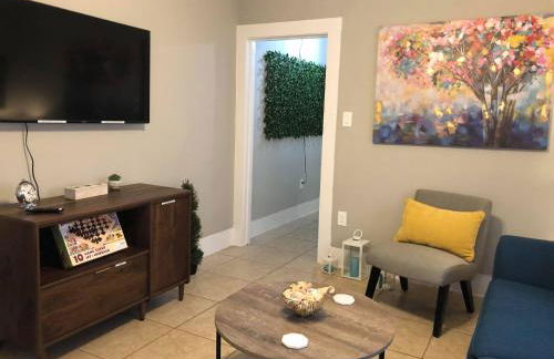 The Comfi Coral - Large 1 Bedroom Studio A - Photo 11