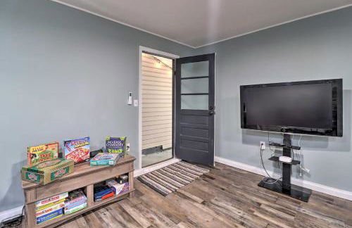 Pocono Home with Hot Tub, Fireplace and Game Room! - Foto 28