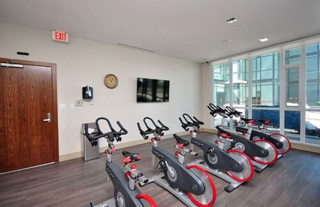 Pathway Suites - Photo 29