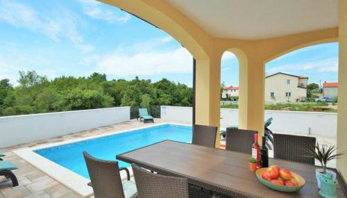 Villa Florami - Photo 2