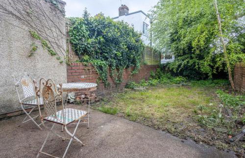 Large House, Garden, 3 Bedrooms - Foto 12