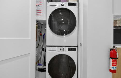 Serene 4BR 3BA Apt Near Harvard MIT Sleeps 11 - Foto 42