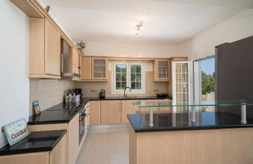 Blue Villa - Photo 16