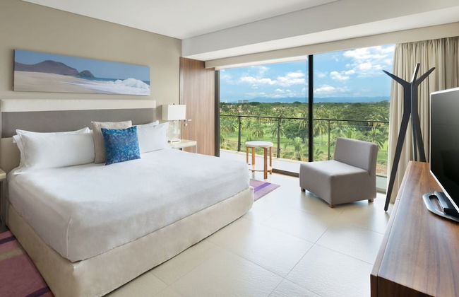 Grand Club Marina Condo at Live Aqua Private Residences Nima Bay - Foto 2