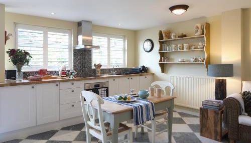 Steeple View - Romantic Wye Valley Country House Studio Apartment - Dog Friendly - Foto 3, stove, pet friendly