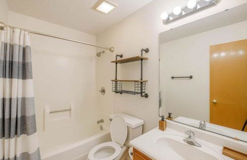 Soulard River-View Loft - 2 King BR - Parking - Foto 21