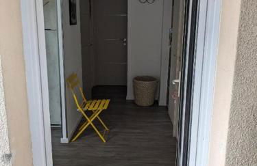 Le Cerisier - Proche Centre Village et Rivière - Foto 6