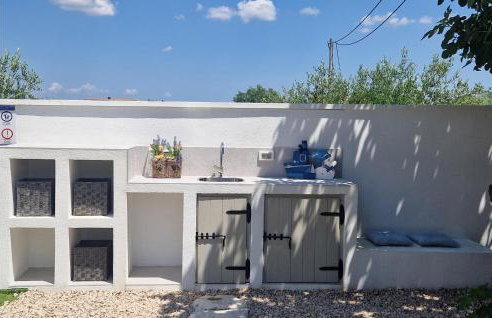 Awesome Home In Polaca With Kitchen - Foto 7