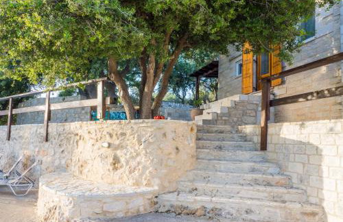 Stone Built Private villa Limeri with pool, BBQ & Shaded Patio - Foto 16