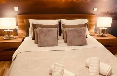 Luxurious & cozy down town home 82’ - Foto 29