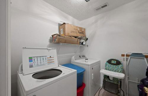 Locklyn's Loft | Views, Hot Tub, Game Room & MORE! - Foto 30