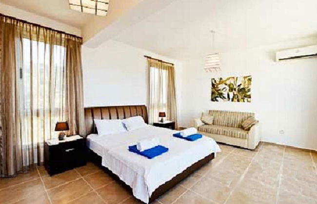 Sunny Villa, a Perfect Spacious Villa With Private Pool, Wifi & Ac in all Rooms - Foto 2