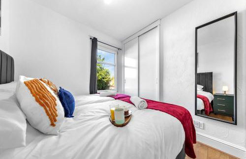 Spacious 3 beds home Close to Southampton GENERAL HOSPITAL - sleep 9 - Free Parking - Pool table - 2 Large TVs - Foto 63