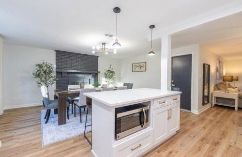 Ballantyne 3BR House, PrivateYard, Work Desk & 1 Gig Wi-Fi - Foto 25