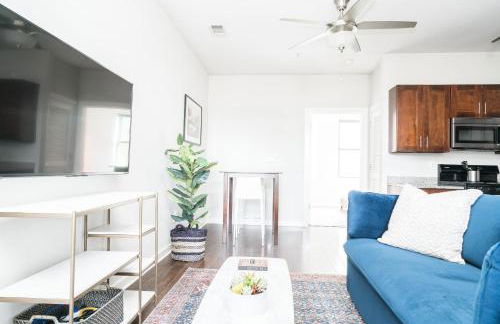 CozySuites Music Row Elegant 1BR w free parking #06 - Foto 10