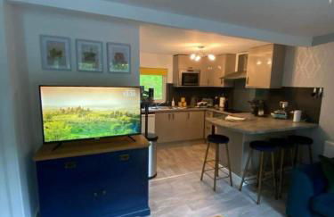 Betty’s Hideaway - Photo 4