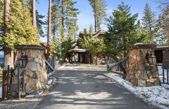 Homewood on the Lake - Photo 25