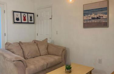 Stylish one bedroom apartment with full kitchen - Foto 18