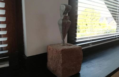 Großzügige und kunstvolle Dachgeschosswohnung - Foto 15