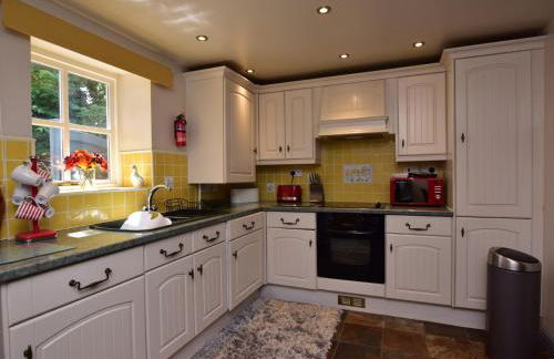 1 Bed in Ashford in the Water PK547 - Foto 4