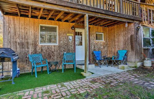 Charming Beacon Apt with Fire Pit Near Hiking! - Photo 19