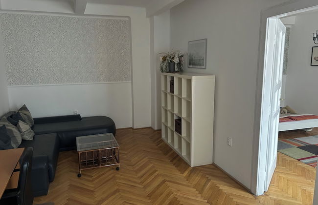 Diamond Astoria 4, Quiet Apartment - Photo 3