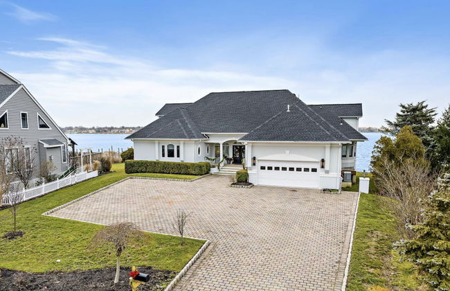 Monmouth Beach 4BR Villa on the Water - Foto 62