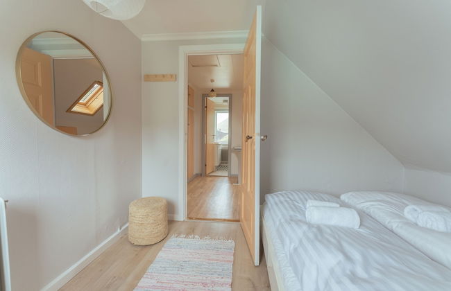 Serenity By The Sea | 3-Br House | Sea View - Photo 5