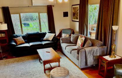 University House - Photo 3