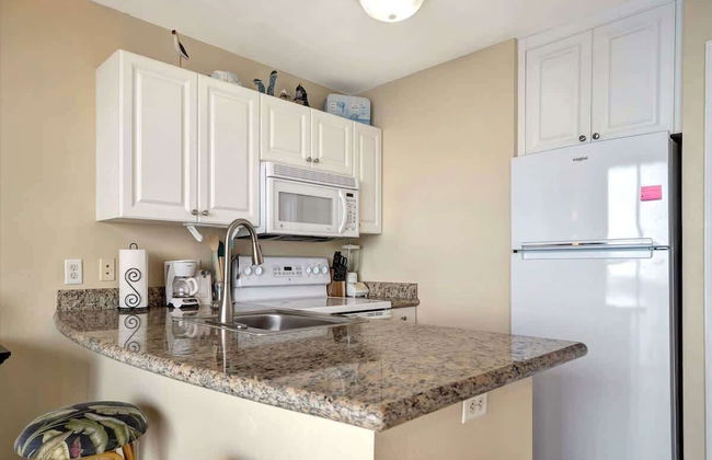 The BC Resort on the Water - Photo 14