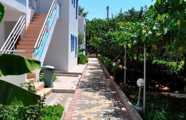 Amazones Villas Apartments - Photo 32