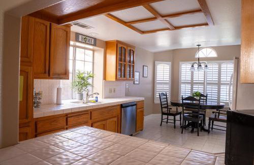 Modern Merced Haven near Merced College and UC Merced - Foto 42